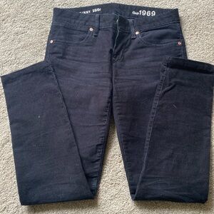 Gap women's corduroy pants. Size 25 R .